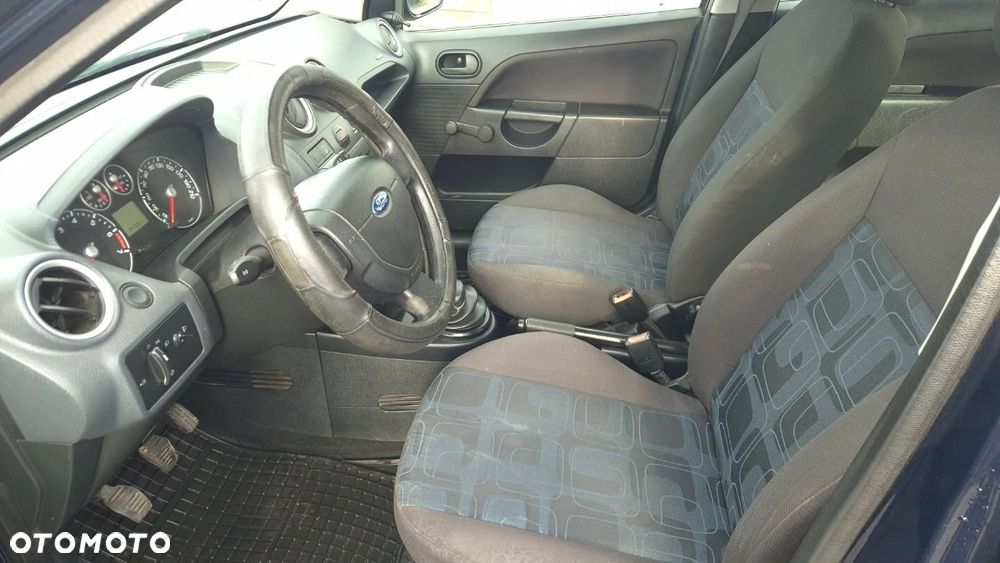 Ford Fiesta - 6