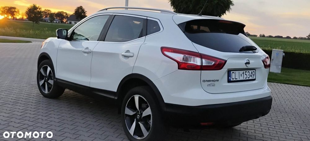 Nissan Qashqai - 10