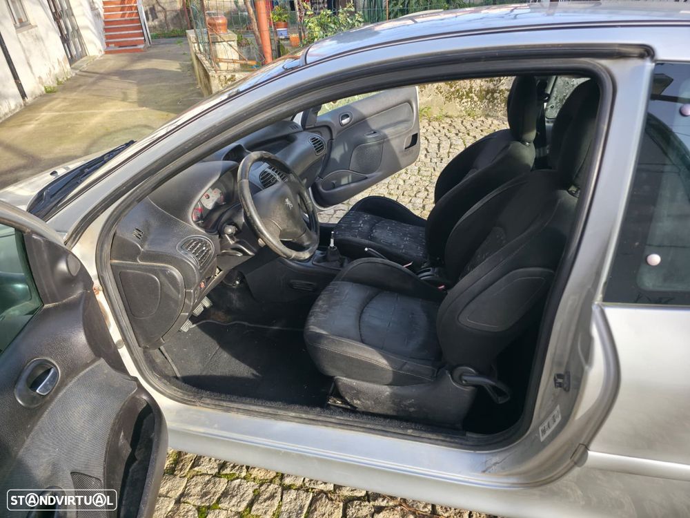 Peugeot 206 1.6 GTi - 5