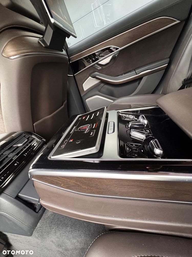 Audi A8 55 TFSI quattro tiptronic - 13
