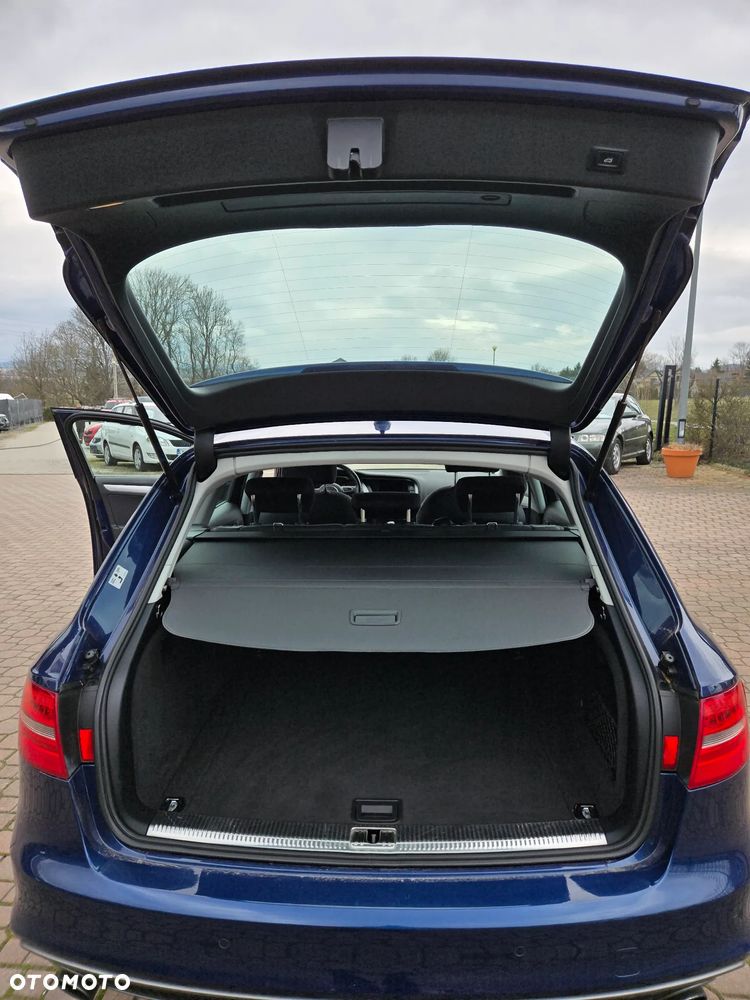 Audi A4 Avant 1.8 TFSI S line Sportpaket - 14