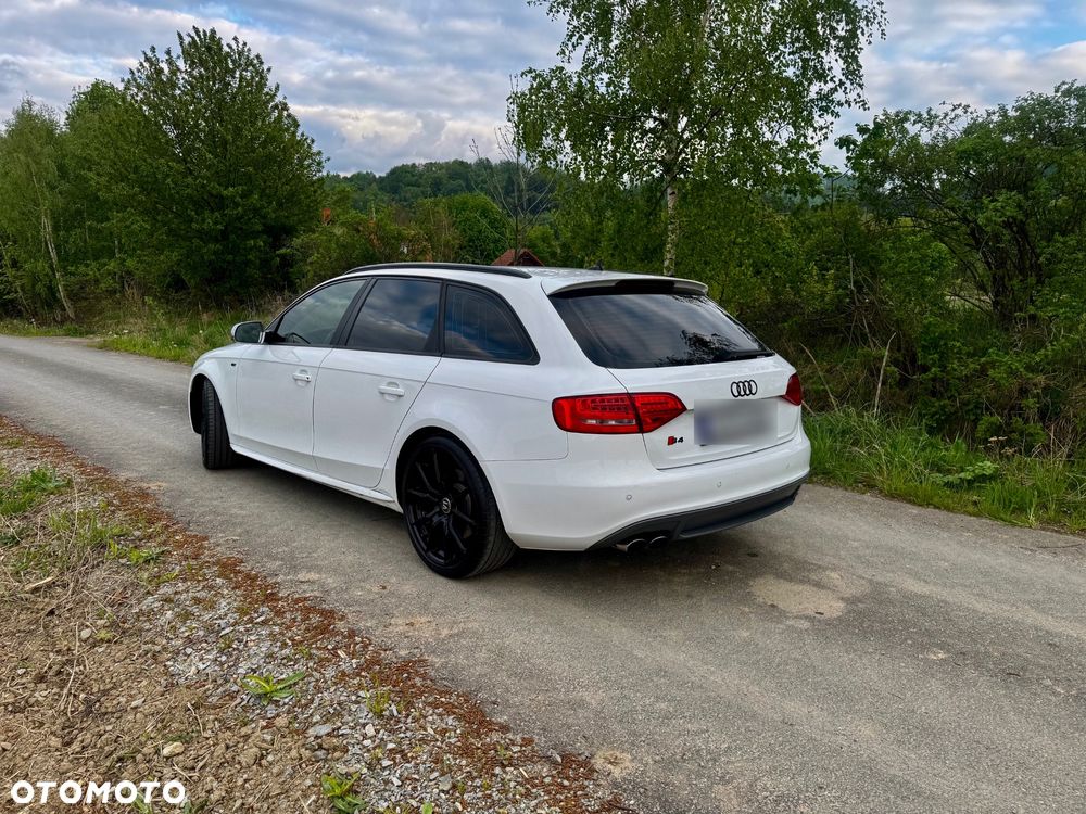 Audi S4 Avant S tronic - 9