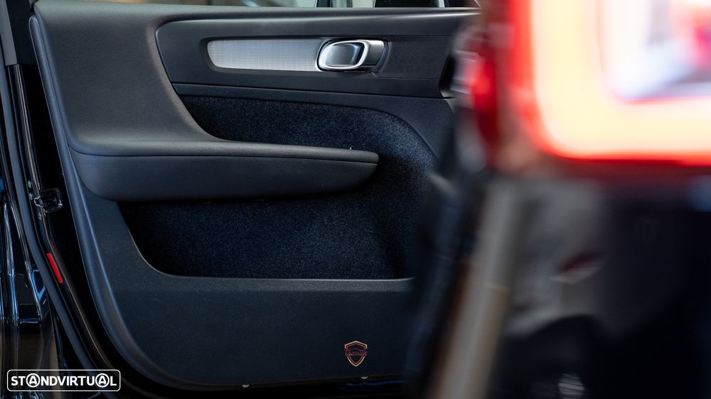 Volvo XC 40 1.5 T3 Momentum Geartronic - 13