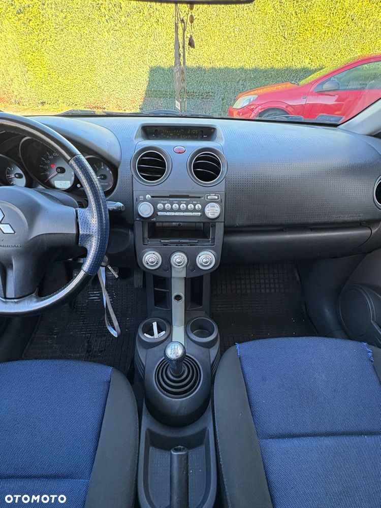 Mitsubishi Colt - 20