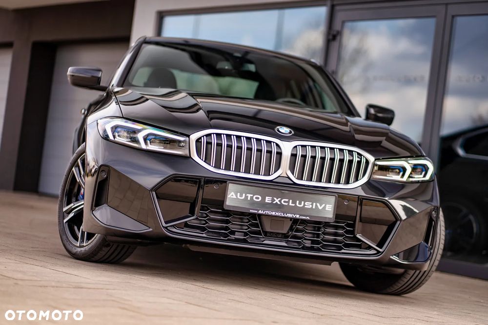 BMW Seria 3 330i xDrive M Sport sport - 3