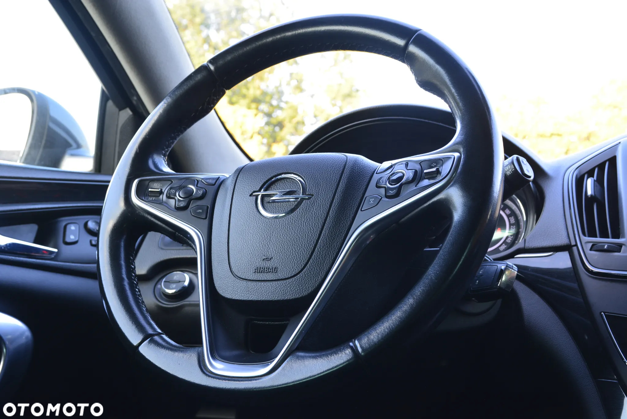 Opel Insignia 2.0 CDTI Cosmo - 19