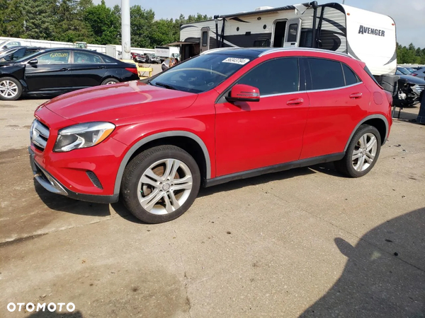 Mercedes-Benz GLA 250 4-Matic