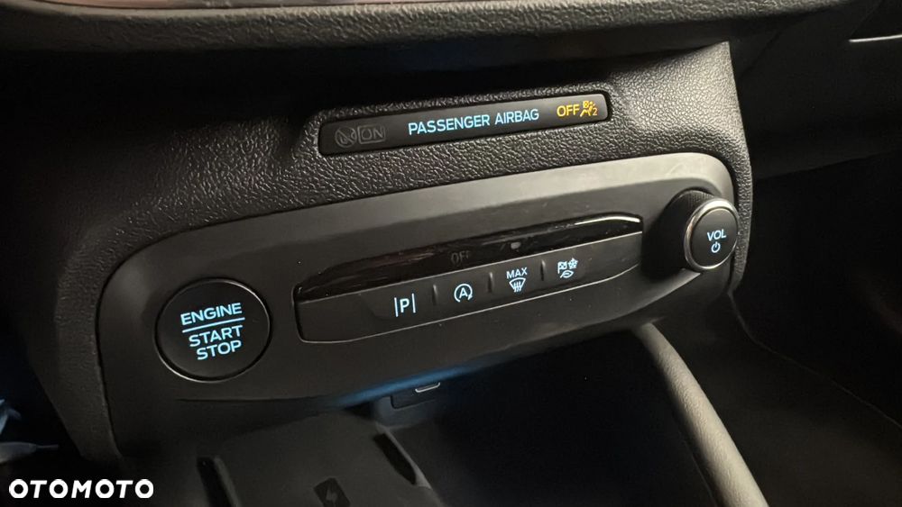 Ford Focus 1.0 EcoBoost Titanium X - 22