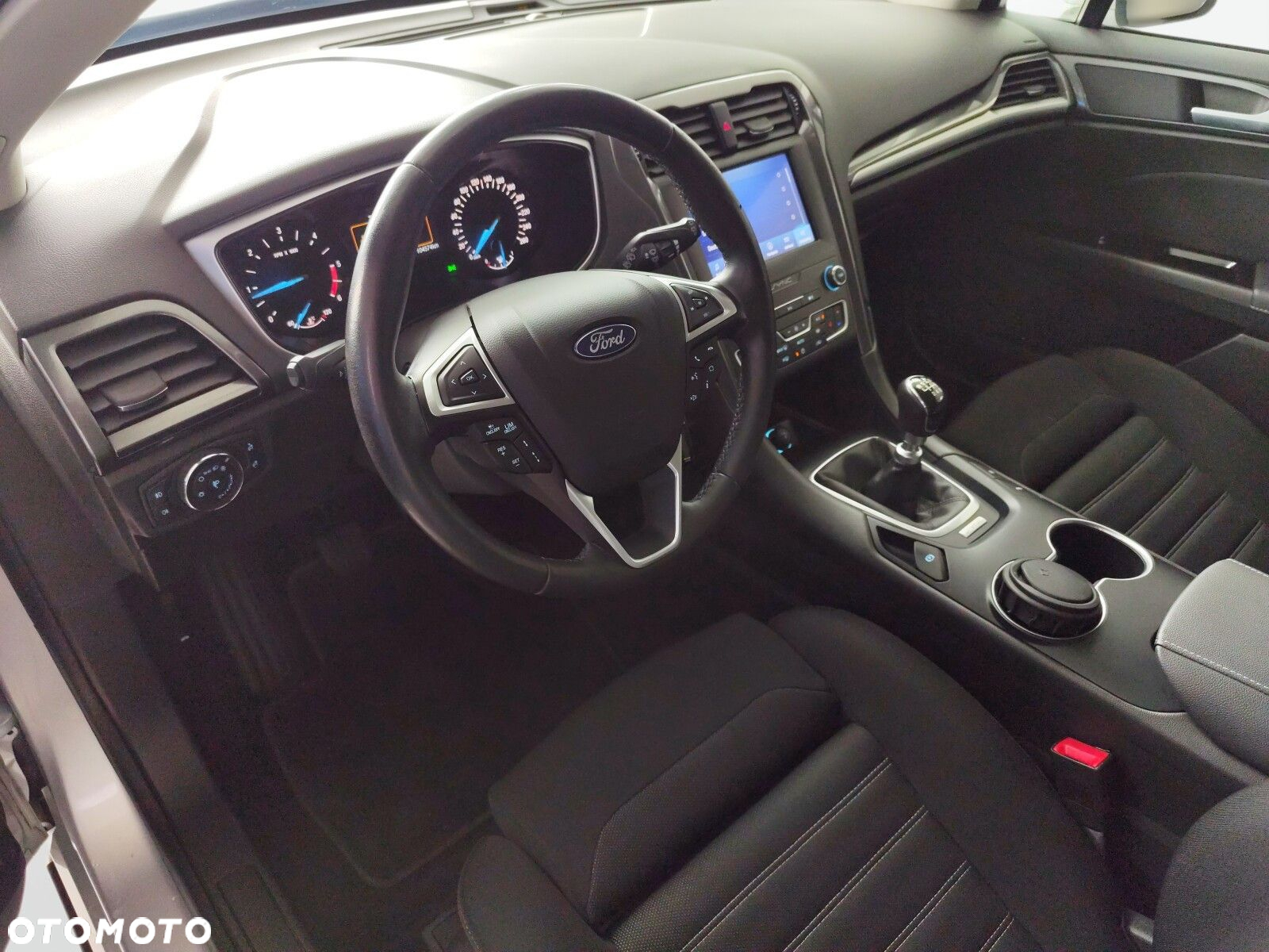 Ford Mondeo - 9