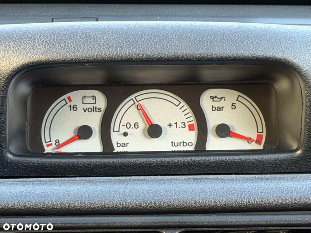 Ford Escort - 24