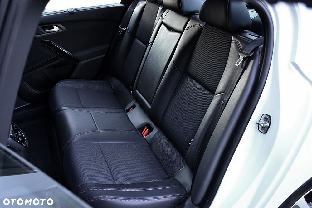 Peugeot 508 1.6 e-THP Active S&S - 8