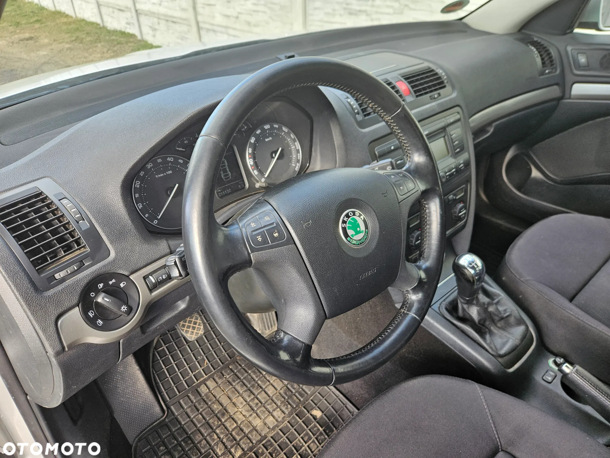 Skoda Octavia Combi 1.6 Elegance - 13