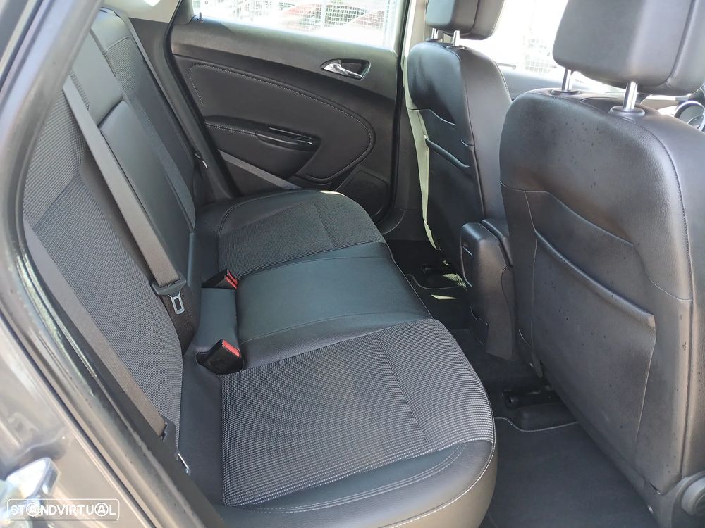 Opel Astra 1.3 CDTI Cosmo S/S 106g - 19