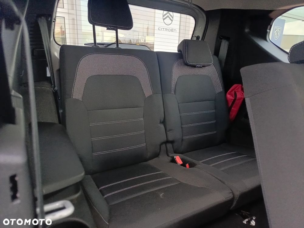 Dacia Jogger 1.0 TCe Expression 7os - 28