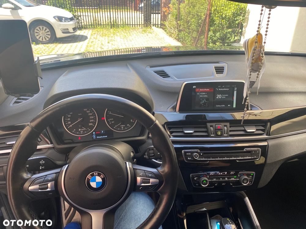 BMW X1 xDrive18d M Sport - 8