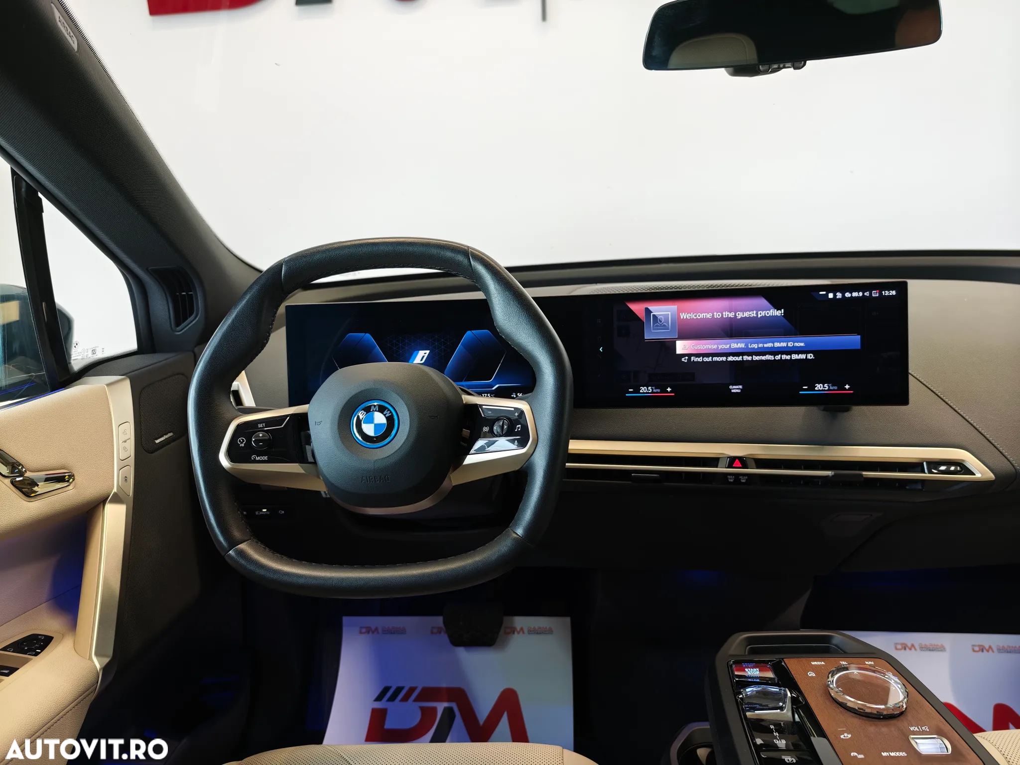 BMW iX xDrive50 - 16