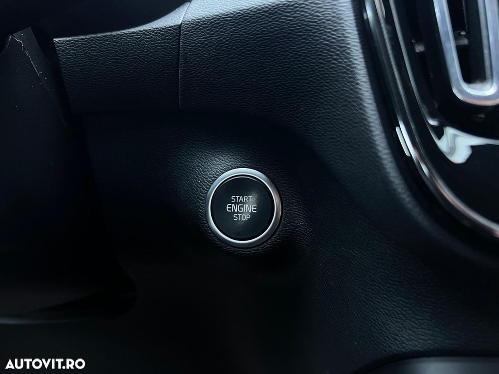 Volvo XC 40 - 22