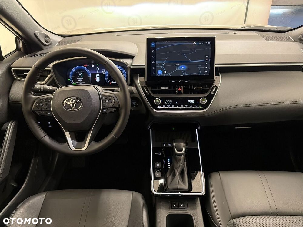 Toyota Corolla Cross - 3