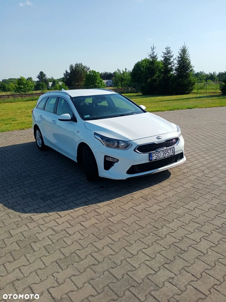 Kia Ceed 1.6 CRDi mHEV S - 2