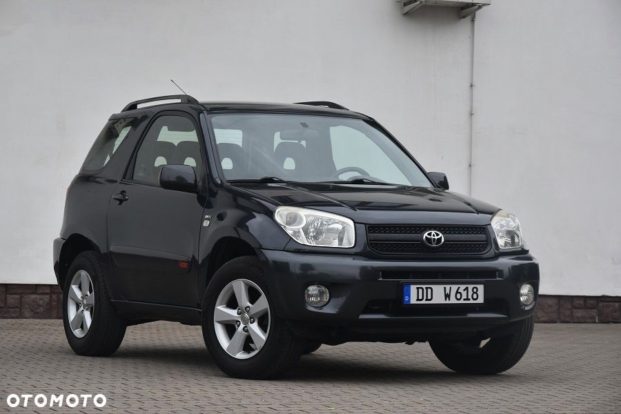 Toyota RAV4 1.8 VVT-i 4x2 - 5