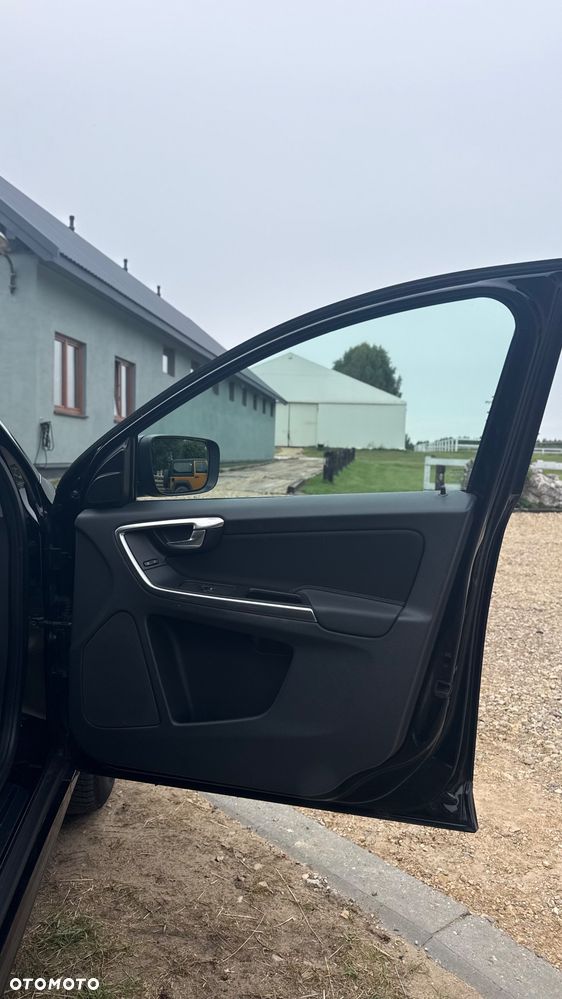 Volvo XC 60 - 18