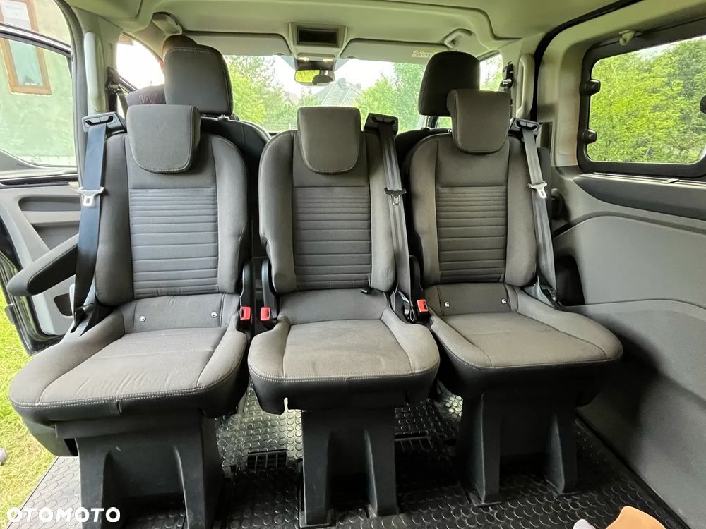 Ford Tourneo Custom 2.0 EcoBlue L1 Titanium SelectShift - 19