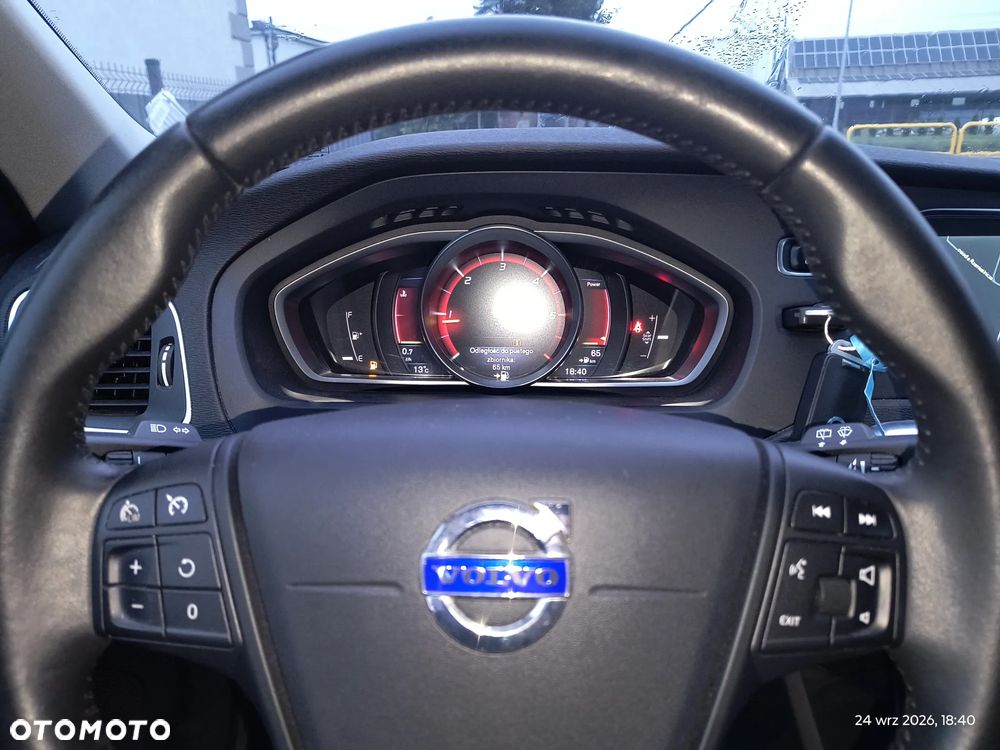 Volvo V40 D3 RDesign - 17