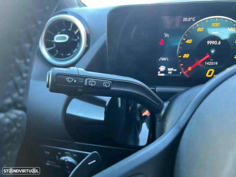 Mercedes-Benz B 180 - 19