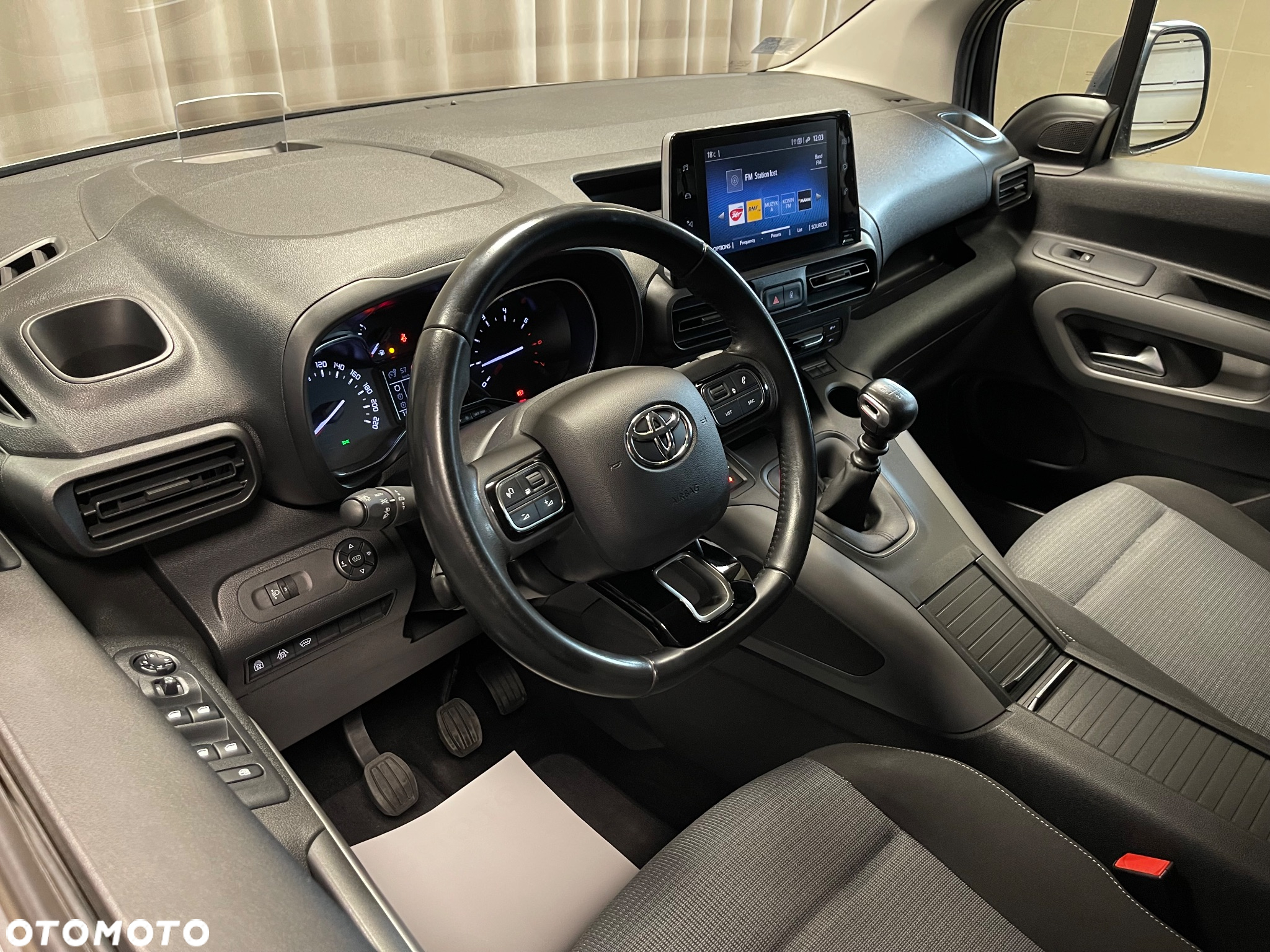 Toyota Proace City Verso Long 1.5 D-4D Family - 18