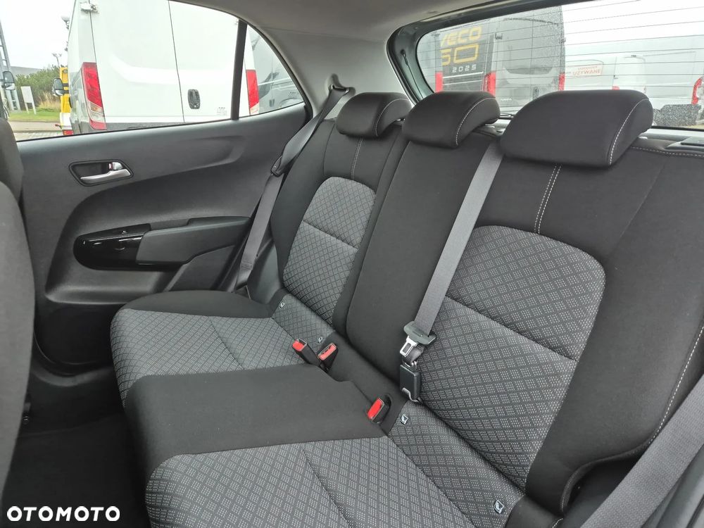 Kia Picanto 1.0 L - 16