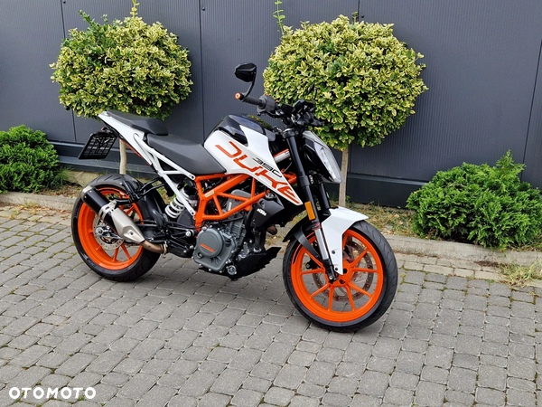 KTM Duke
