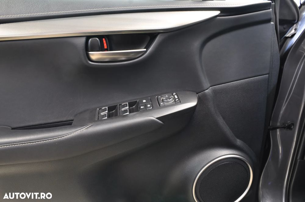 Lexus Seria NX 300h AWD Executive Plus - 11