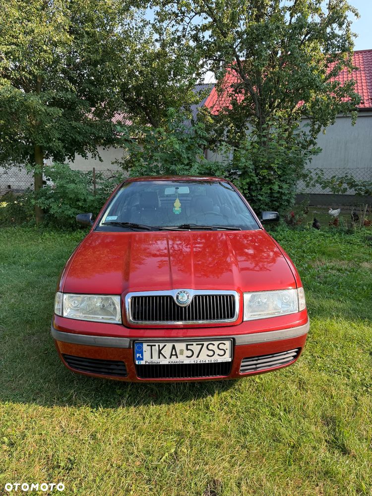 Skoda Octavia 1.6 Classic - 3