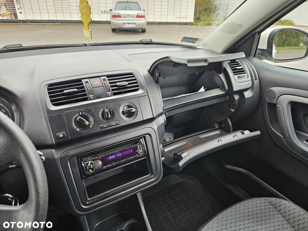 Skoda Fabia 1.4 16V Ambition - 21