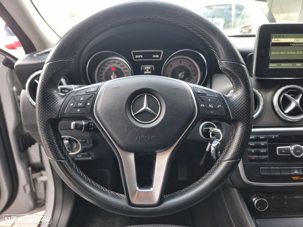 Mercedes-Benz GLA 180 CDI - 12
