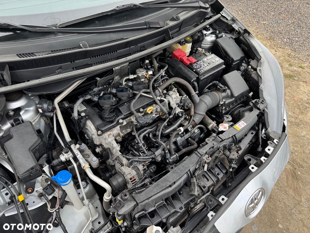 Toyota Yaris 1.5 Comfort - 6