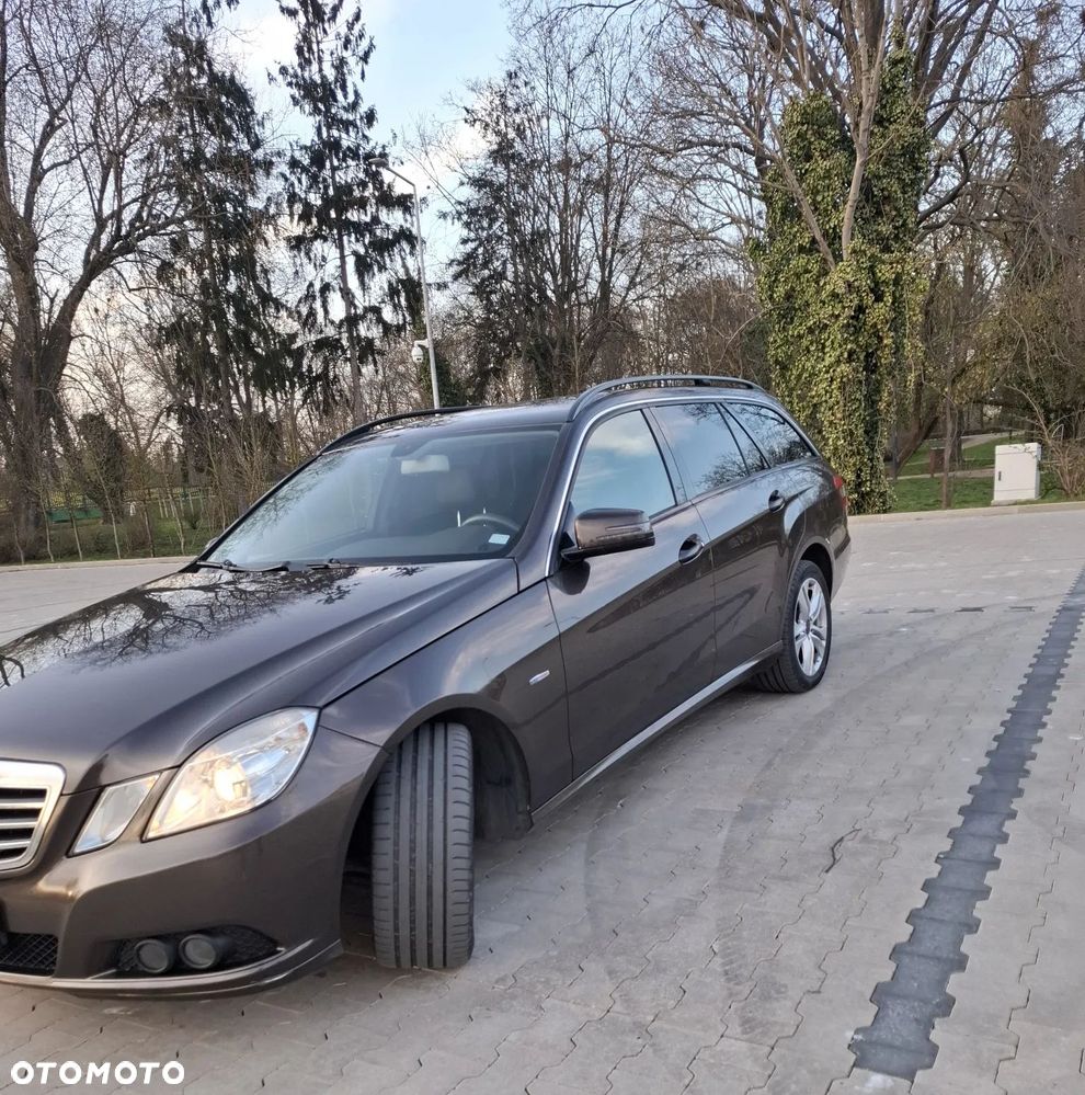 Mercedes-Benz Klasa E 200 CDI DPF BlueEFFICIENCY Automatik Avantgarde - 5