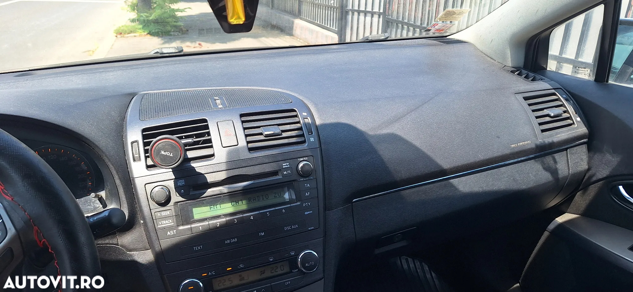 Toyota Avensis 2.0 D-4D Executive - 8