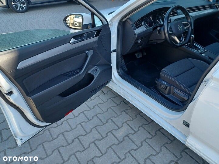 Volkswagen Passat 1.5 TSI EVO Business DSG - 8