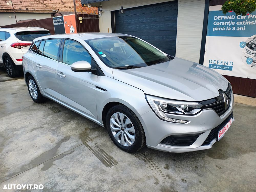 Renault Megane Grandtour dCi 95 FAP Paris Business - 17