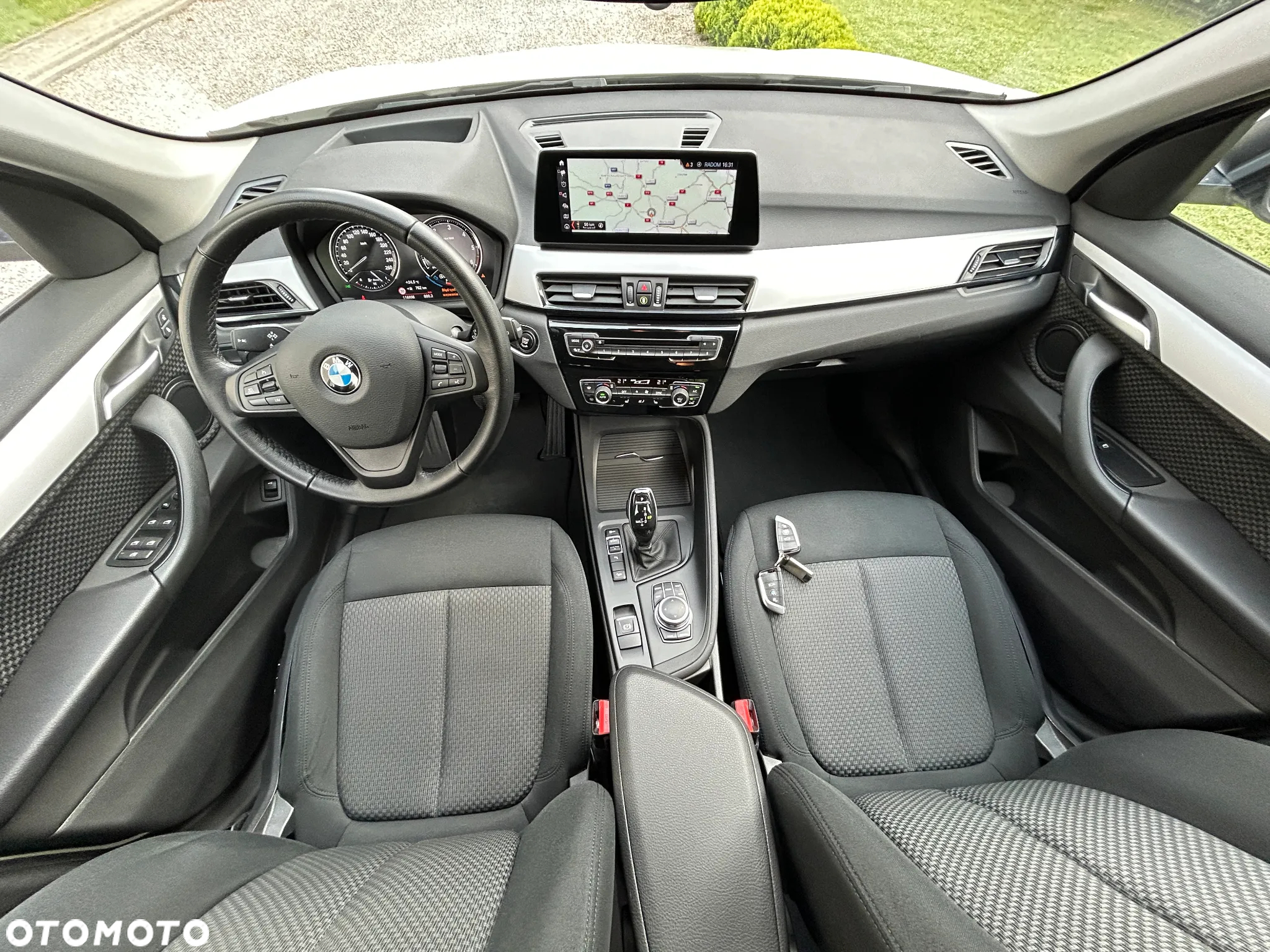 BMW X1 xDrive20d - 13