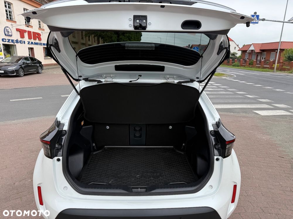 Toyota Yaris Cross - 15