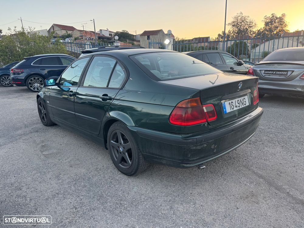 BMW 318 - 4