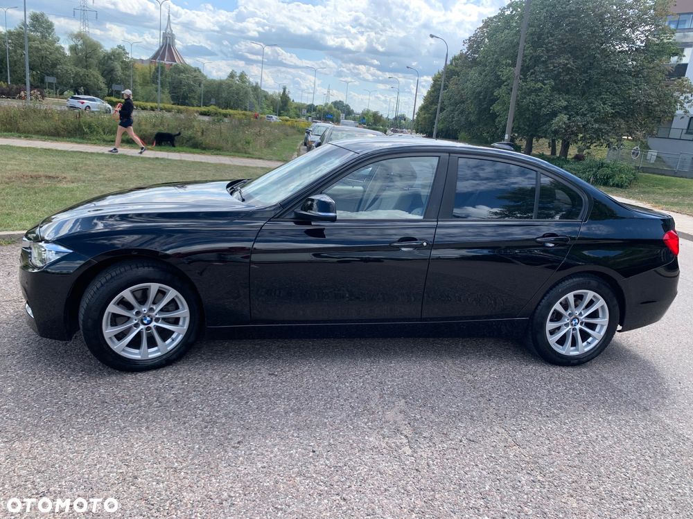 BMW Seria 3 320i Edition M Sport Shadow - 2