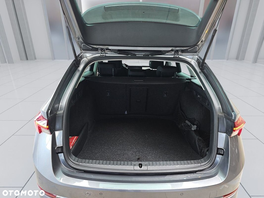 Skoda Octavia 2.0 TDI Style DSG - 25