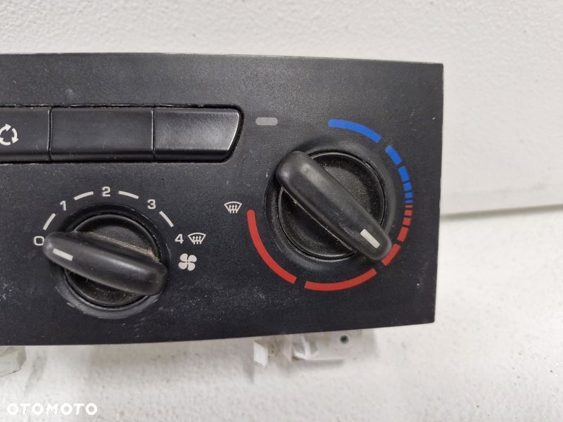 fiat scudo ii 2 berlingo ii iii panel przełączniki przyciski nawiewu dmuchawy 1400153280 - 2