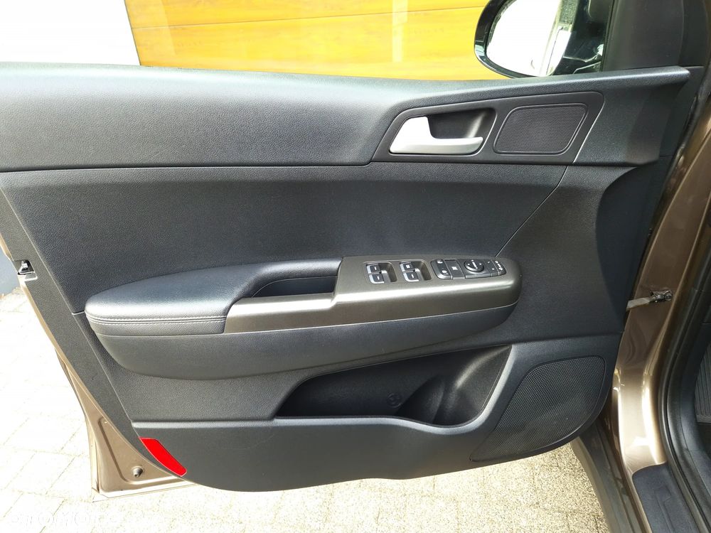 Kia Sportage 1.6 GDI 2WD VISION - 25