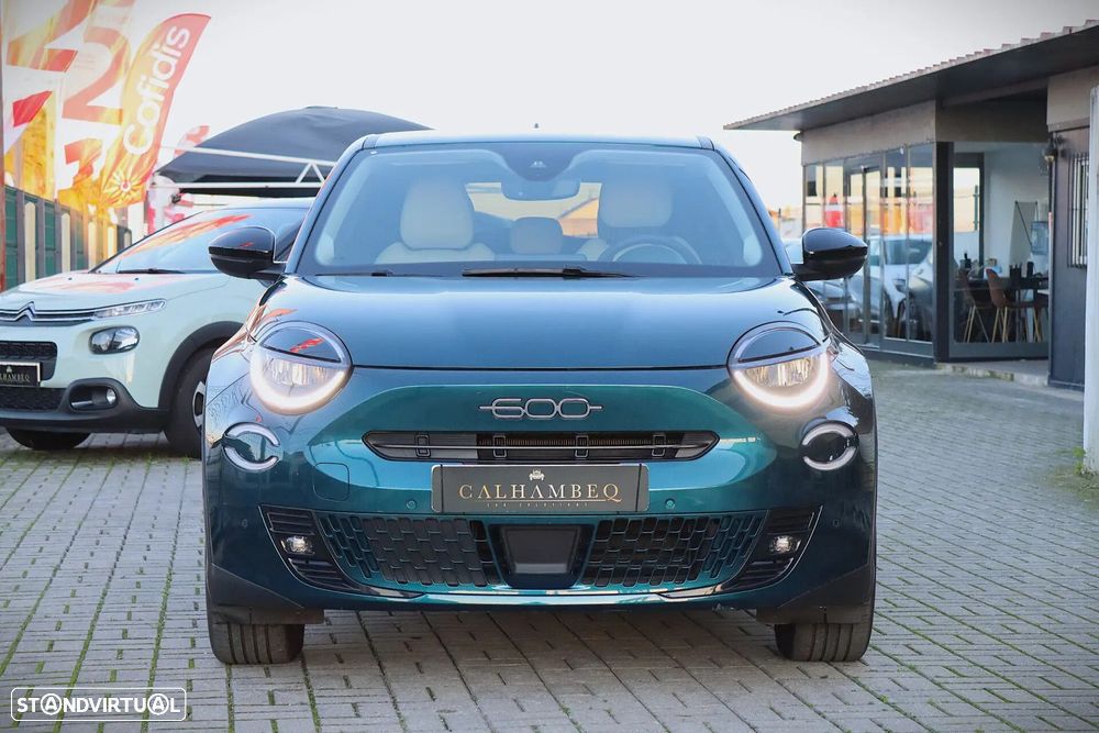 Fiat 600e 54 kWh La Prima - 2