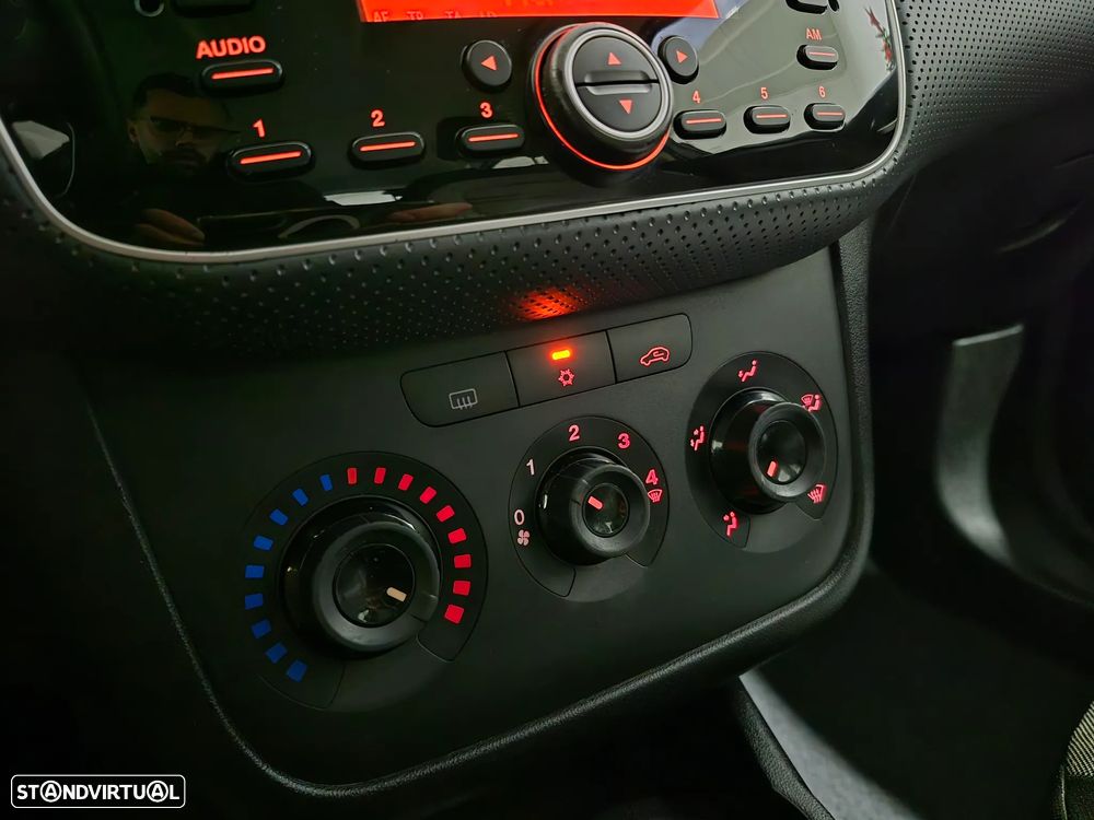 Fiat Punto Evo 1.4 Dynamic - 13