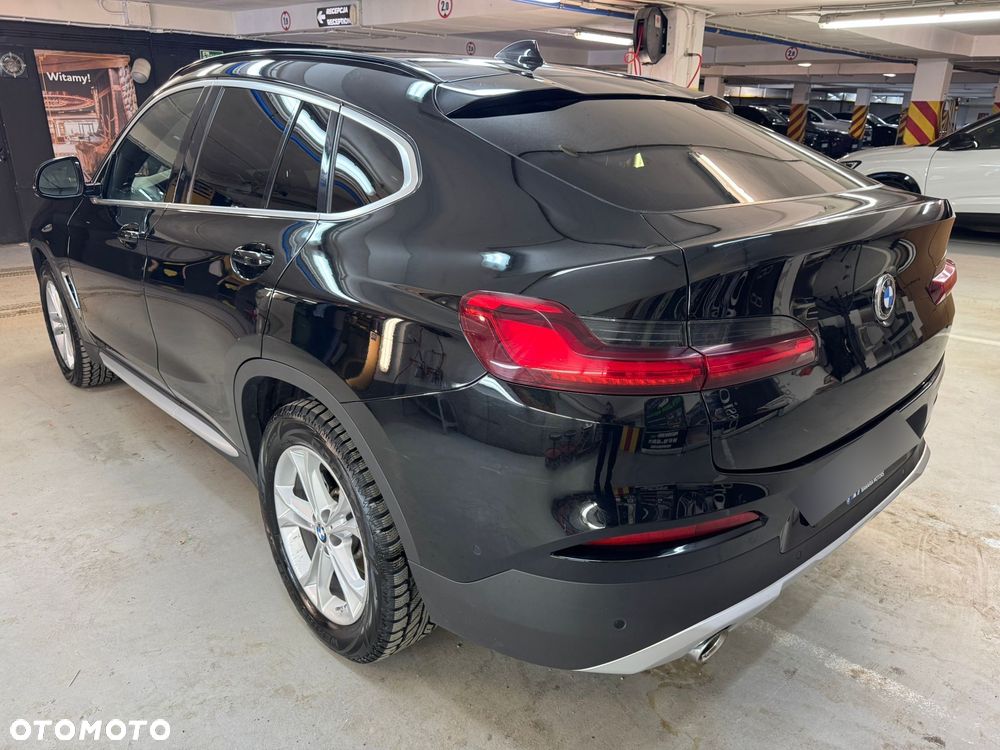 BMW X4 xDrive20i xLine sport - 20